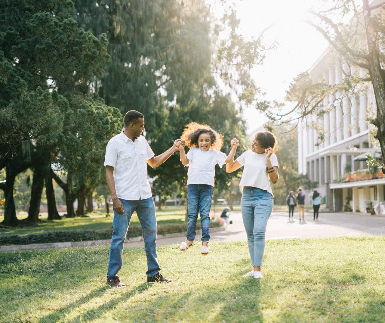 girl-jumping-family-photography